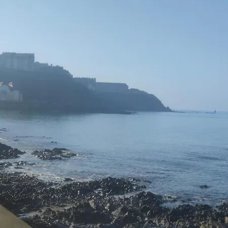 Vakantiehuis Le Petit Preau 10 Min Plages