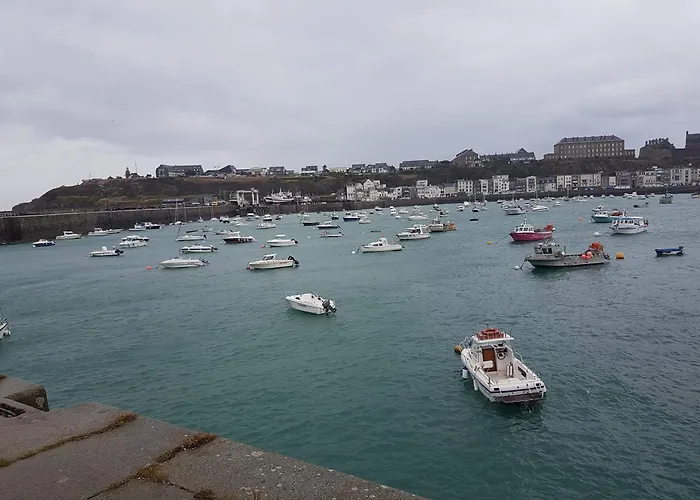 Le Petit Préau 10 Min Plages